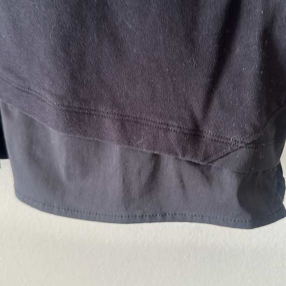 Lululemon Love to Layer Shirt 8 Black - Picture 5 of 8